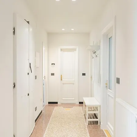 Dalla Nonna Maria Apartment *